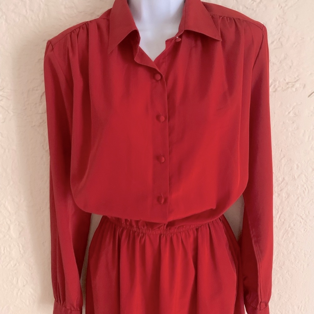 SOLD on FB Marketplace 4/26 Vintage 70’s Miss Chaus Shirtwaist Dress